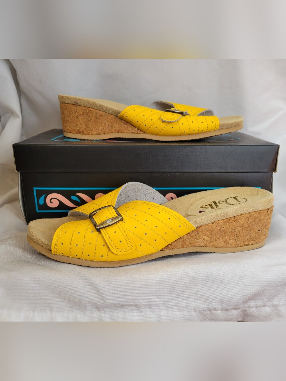 NIB Dolls BELIVE ME Yellow Cork Wedge Slide Sandals with Decorative Buckle 7 M